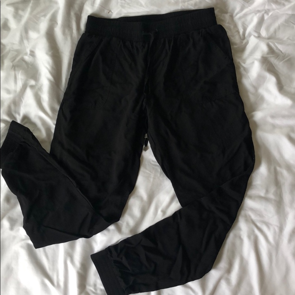 Carly Jean Los Angeles “Jessy” Casual Pants